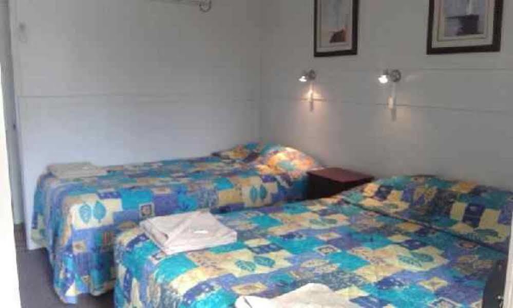 Donald Riverside Motel Buitenkant foto